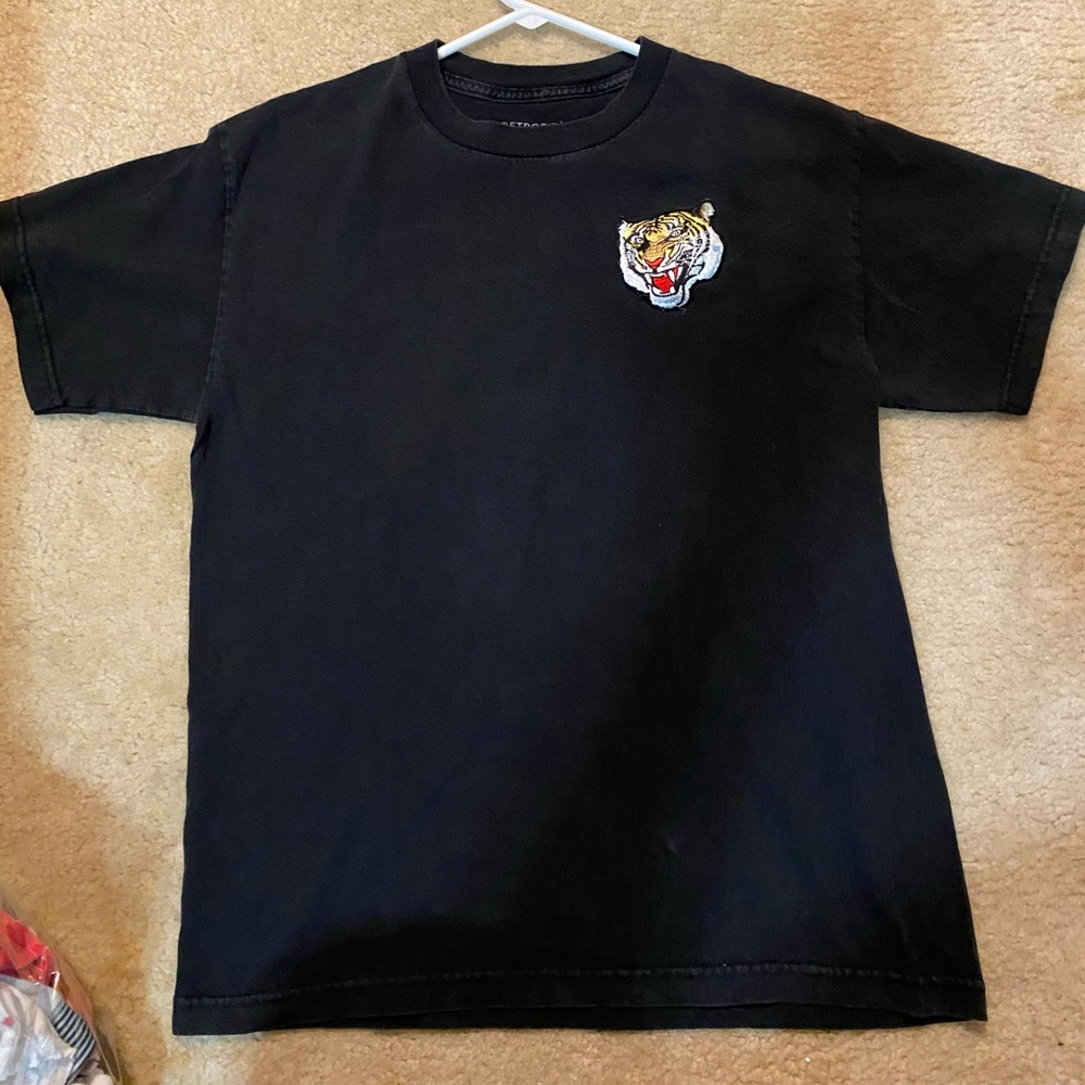 tiger tee